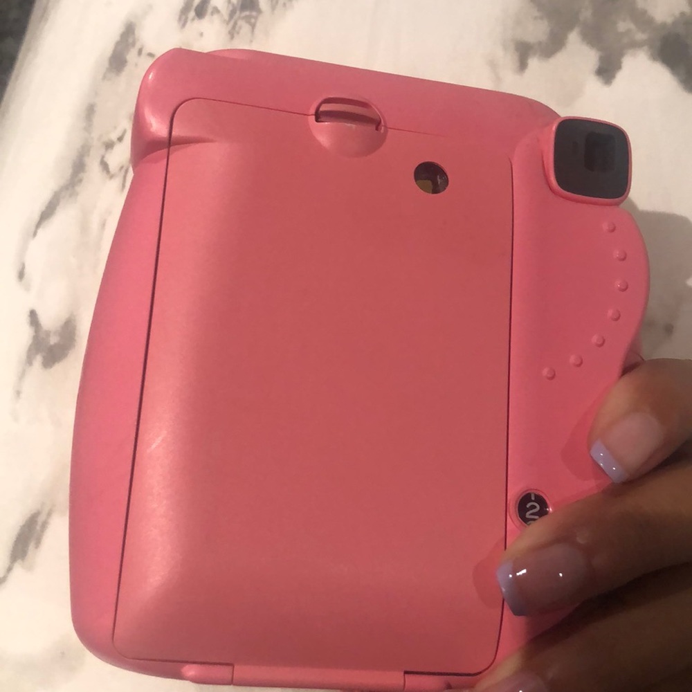 Polaroid Camera - Picture 2 of 3